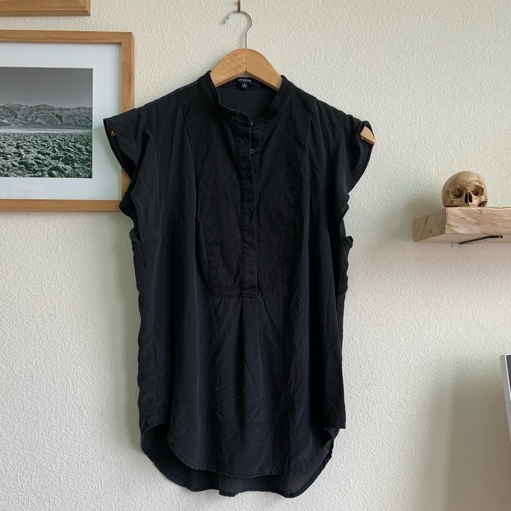 Black, sleeveless & sheer Madewell blouse, size 8